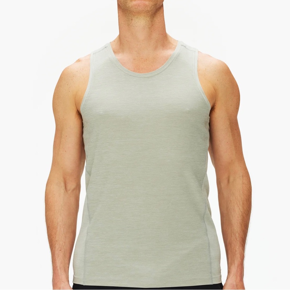 Ten Thousand Versatile Tank - Medium